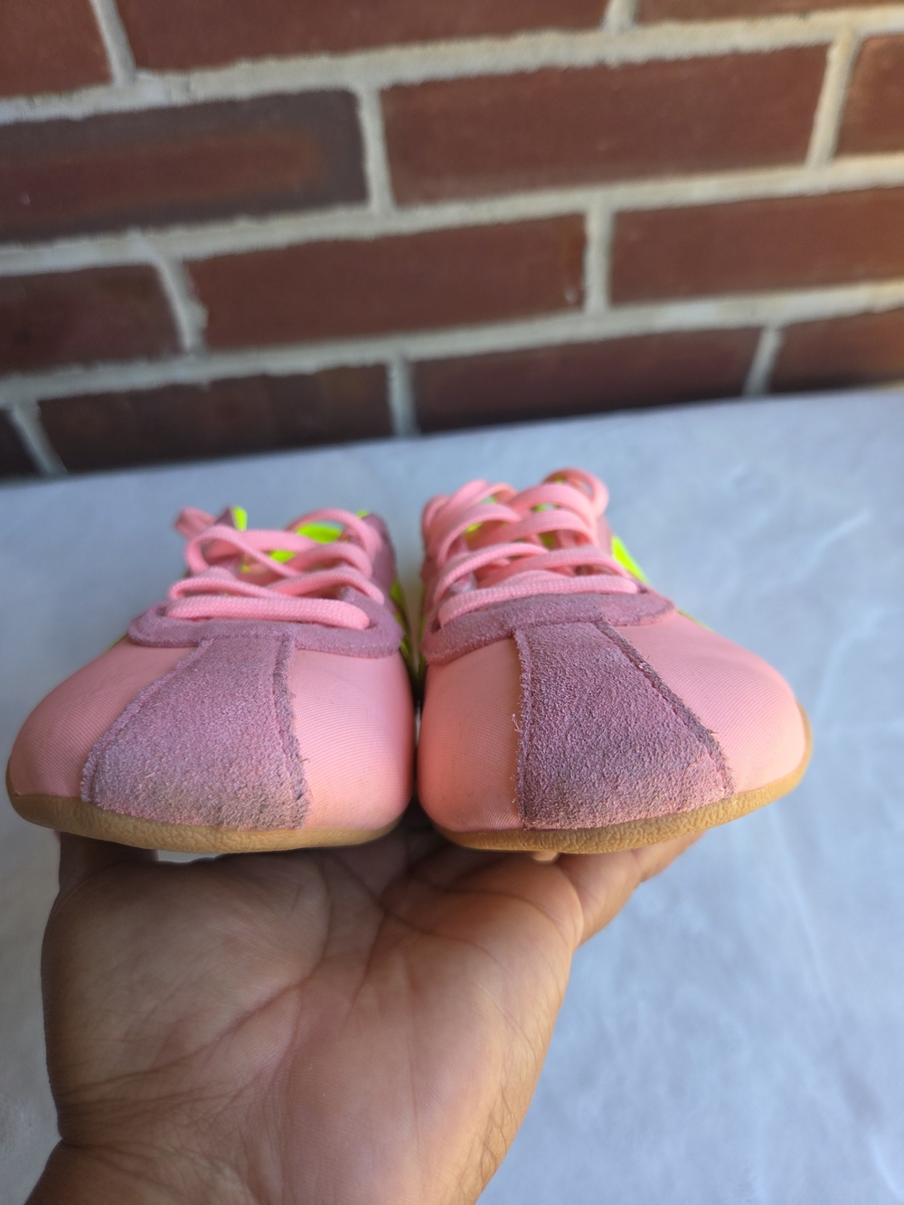 Adidas Tokyo Women’s Shoes Glow Pink Solar Yellow Gum US 8 UK 6.5 - Picture 9 of 14